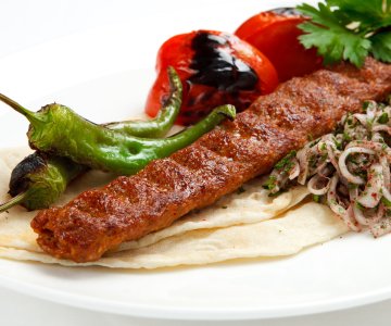 Acılı Kıyma Kebabı